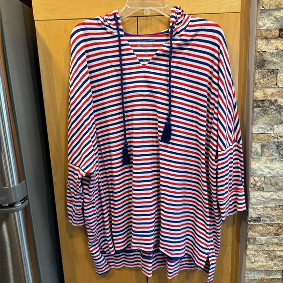 Beach Hoodie-like new! - Picture 1 of 9